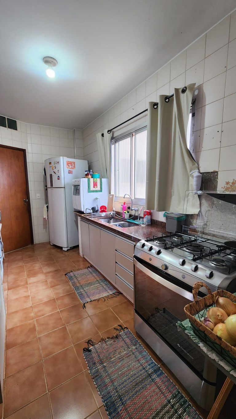 ? Apartamento à Venda ? Centro de Londrina/PR