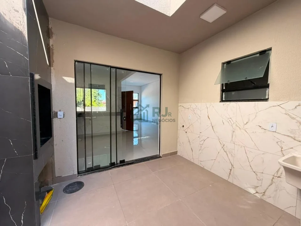 Imagens do imóveis CASA NOVA À VENDA NO JARDIM ALPES