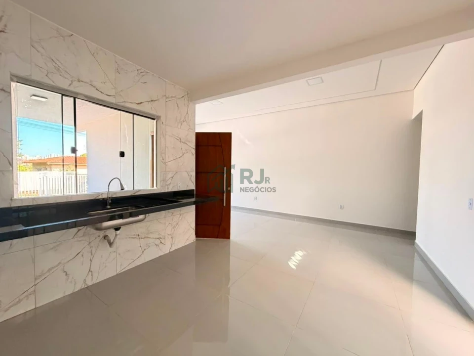 Imagens do imóveis CASA NOVA À VENDA NO JARDIM ALPES