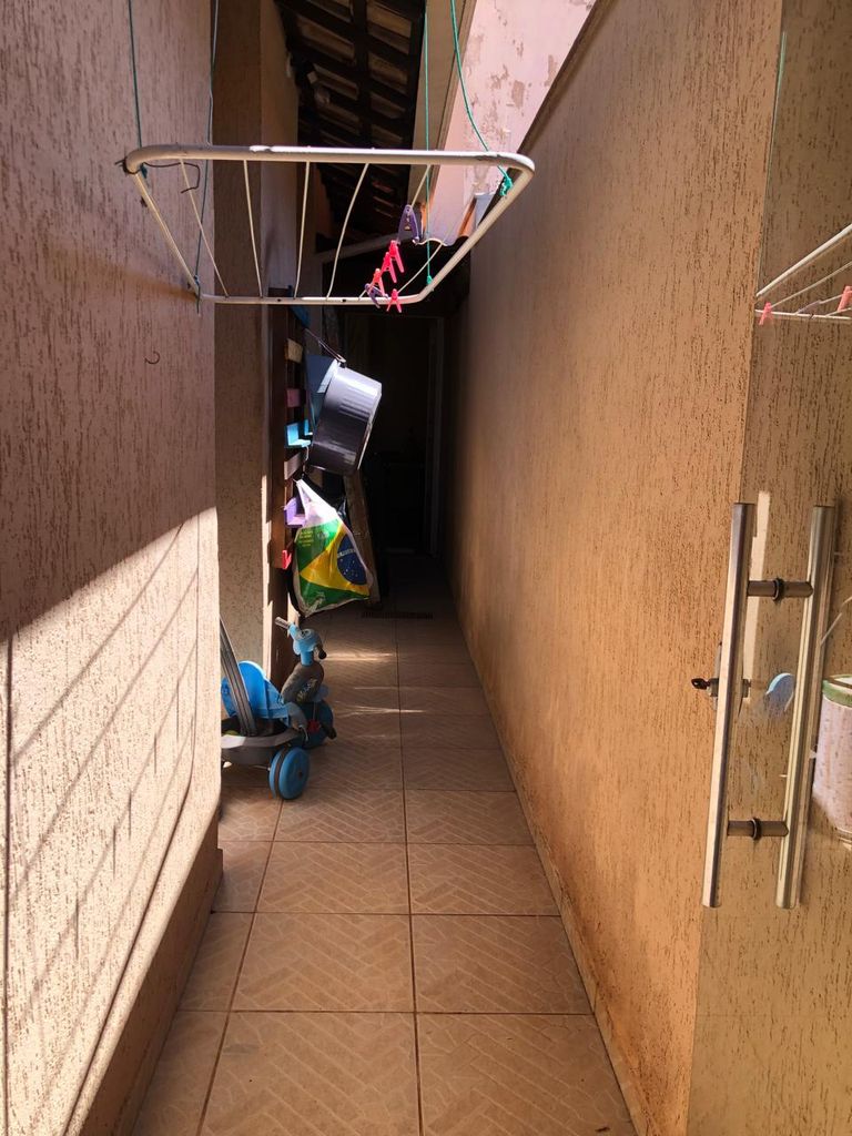 ? CASA À VENDA ? ZONA LESTE DE LONDRINA