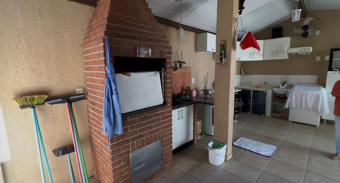 ? CASA À VENDA ? ZONA LESTE DE LONDRINA