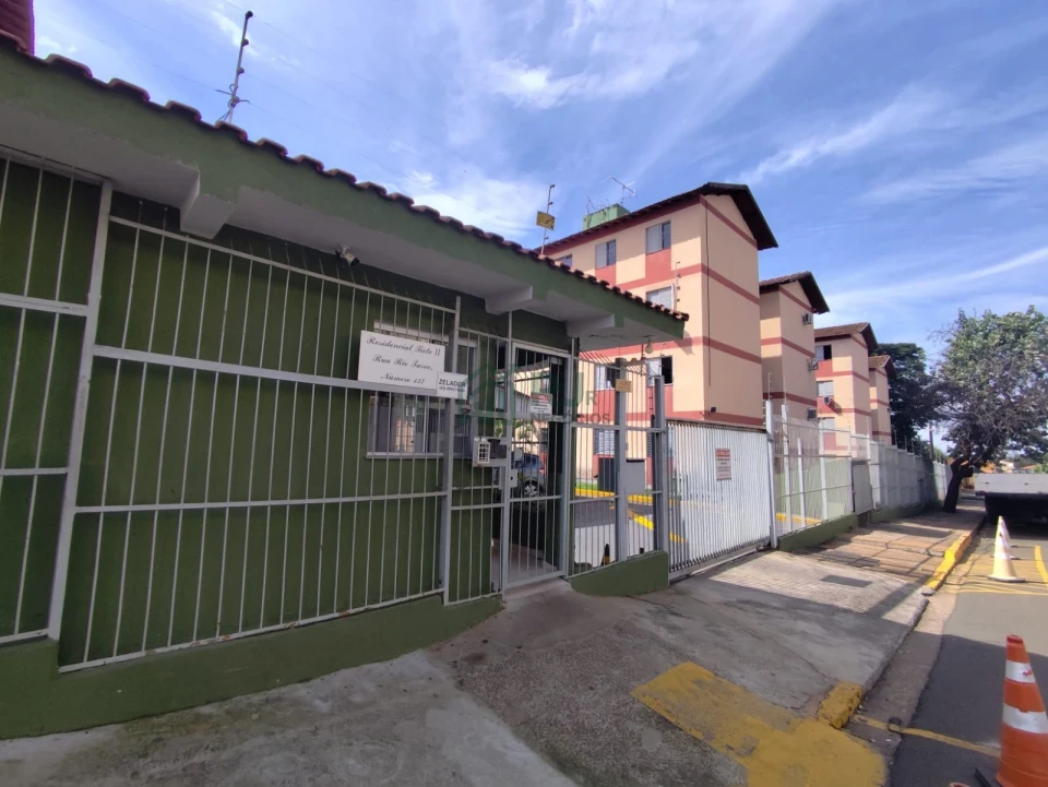 Imagens do imóveis Apartamento à venda no Condomínio Residencial Tietê com 2 quartos na Região Central de Londrina
