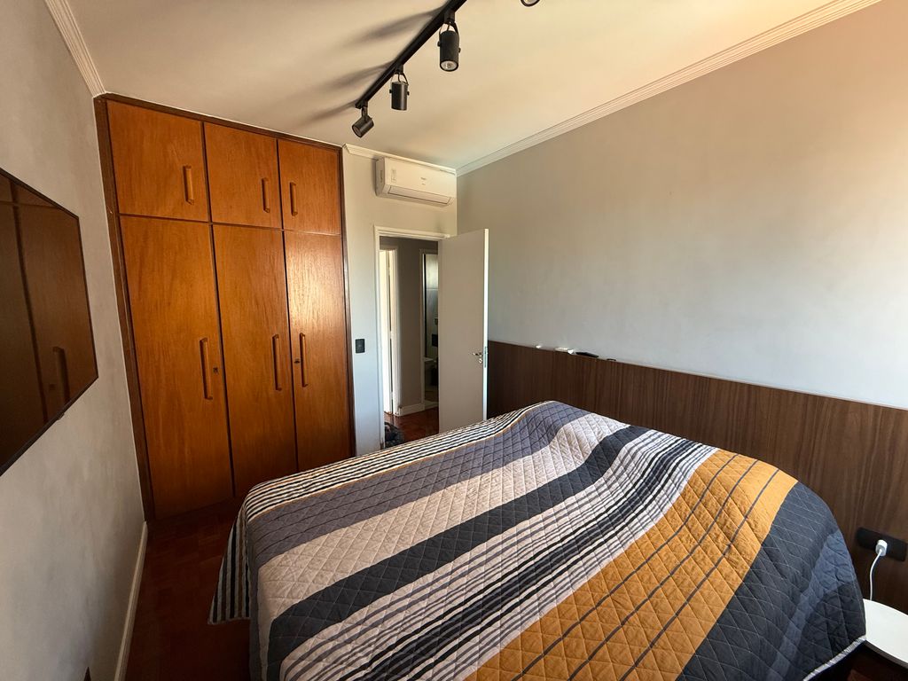 Apartamento Reformado à Venda no Residencial Alphaville ? Região Leste