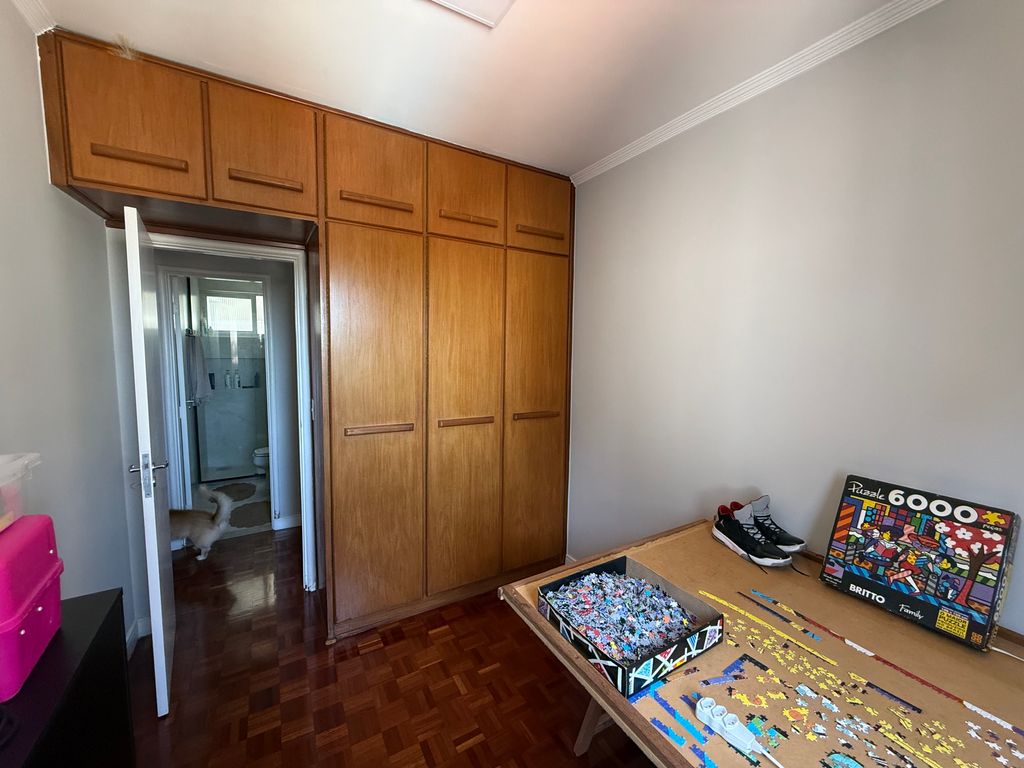 Apartamento Reformado à Venda no Residencial Alphaville ? Região Leste