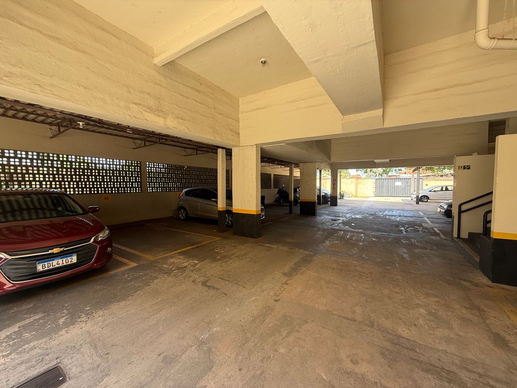 Apartamento Reformado à Venda no Residencial Alphaville ? Região Leste