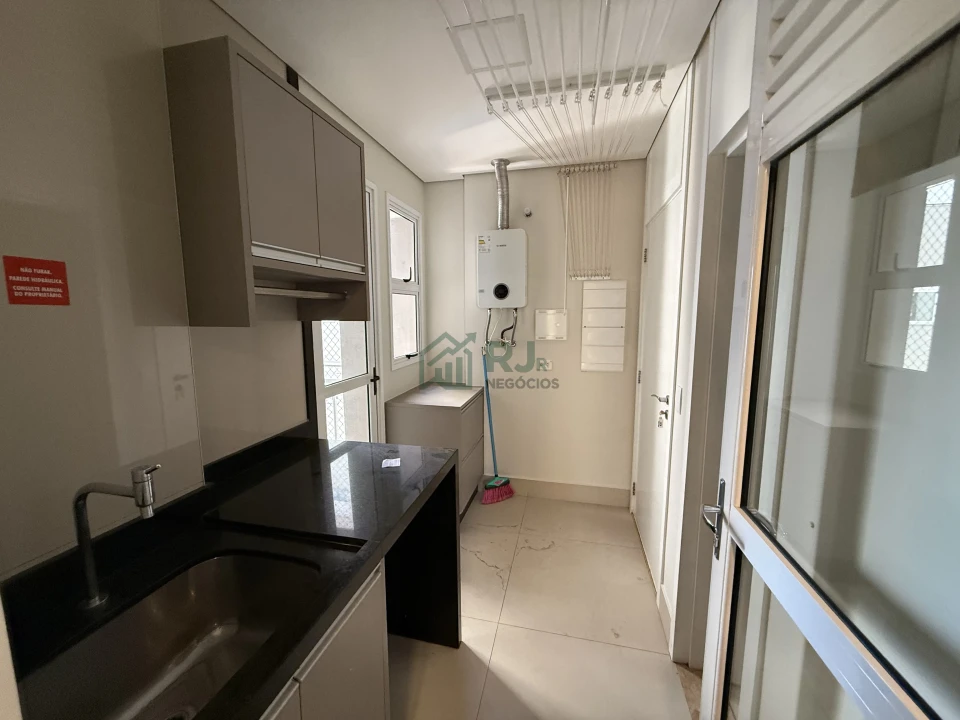 Imagens do imóveis Apartamento de alto padrão para locação, no Edifício Cambridge na Gleba Palhano em Londrina