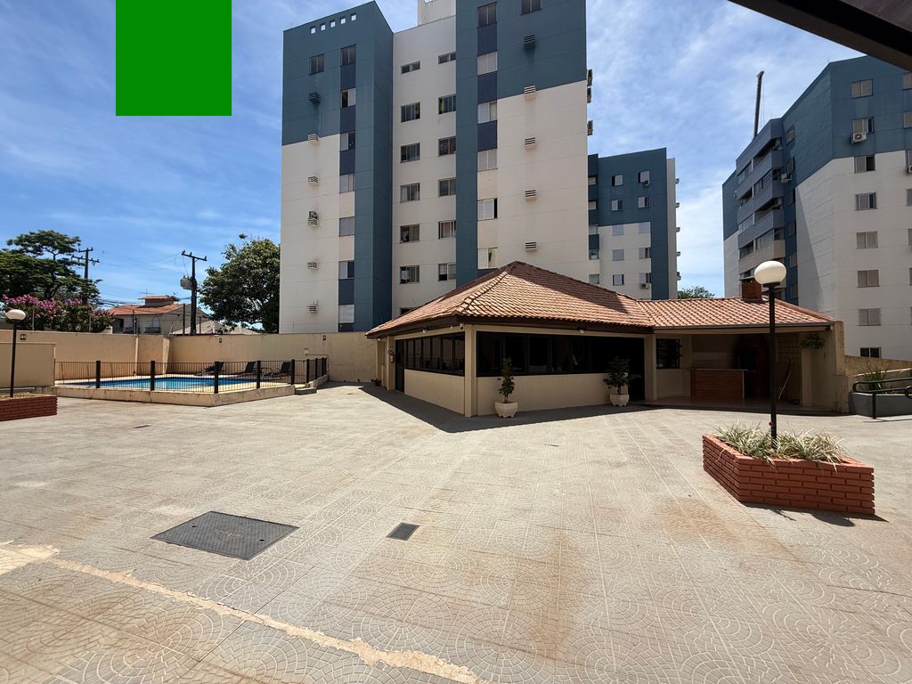 Apartamento Reformado à Venda no Residencial Alphaville ? Região Leste