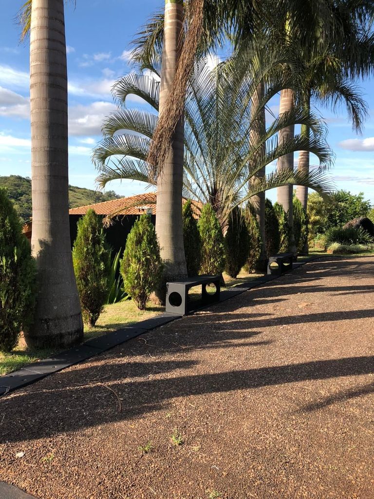 CHÁCARA EM CONDOMÍNIO FECHADO ? ZONA URBANA DE LONDRINA