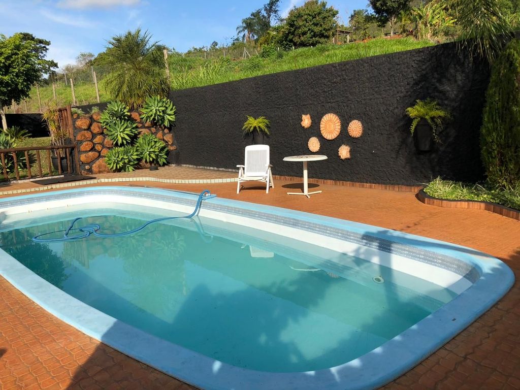 CHÁCARA EM CONDOMÍNIO FECHADO ? ZONA URBANA DE LONDRINA