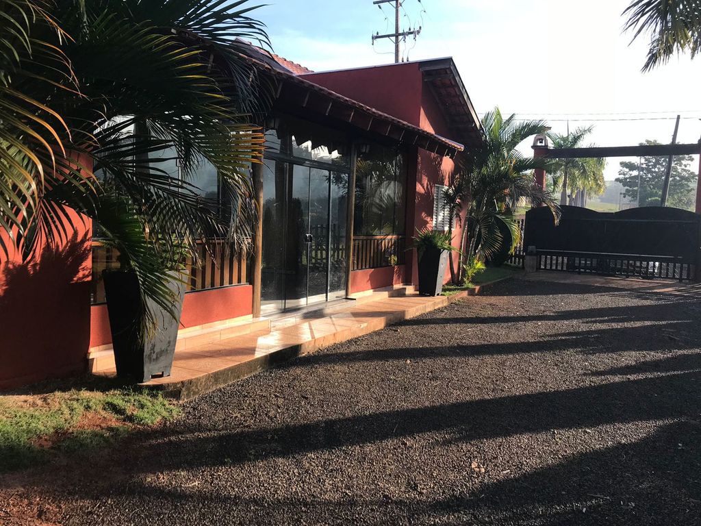 CHÁCARA EM CONDOMÍNIO FECHADO ? ZONA URBANA DE LONDRINA