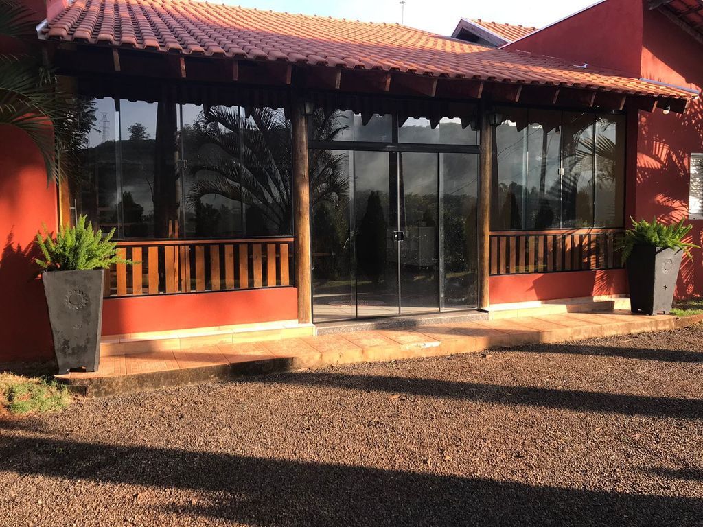 CHÁCARA EM CONDOMÍNIO FECHADO ? ZONA URBANA DE LONDRINA