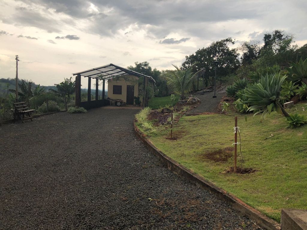 CHÁCARA EM CONDOMÍNIO FECHADO ? ZONA URBANA DE LONDRINA