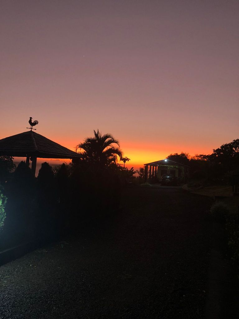 CHÁCARA EM CONDOMÍNIO FECHADO ? ZONA URBANA DE LONDRINA