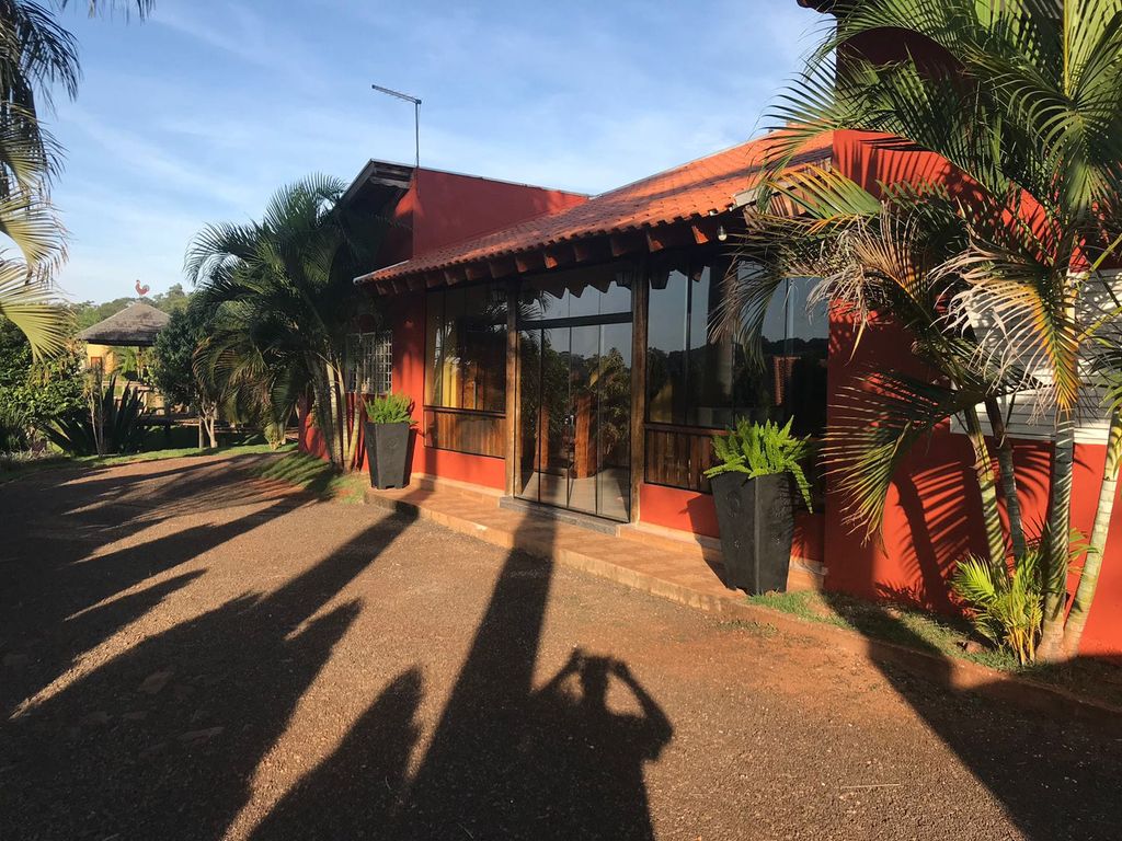 CHÁCARA EM CONDOMÍNIO FECHADO ? ZONA URBANA DE LONDRINA