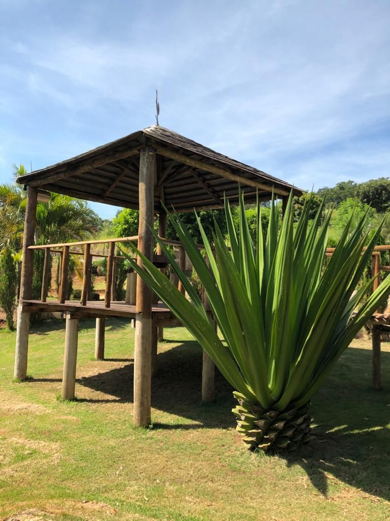 CHÁCARA EM CONDOMÍNIO FECHADO ? ZONA URBANA DE LONDRINA