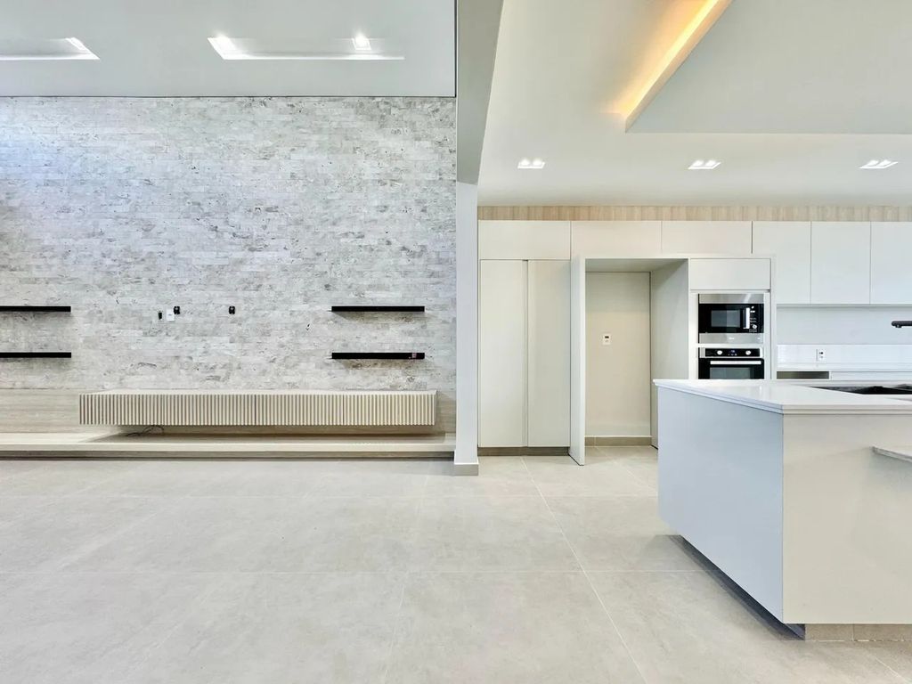 ? CASA DE ALTO PADRÃO À VENDA ? CONDOMÍNIO ROYAL FOREST | LONDRINA ? PR