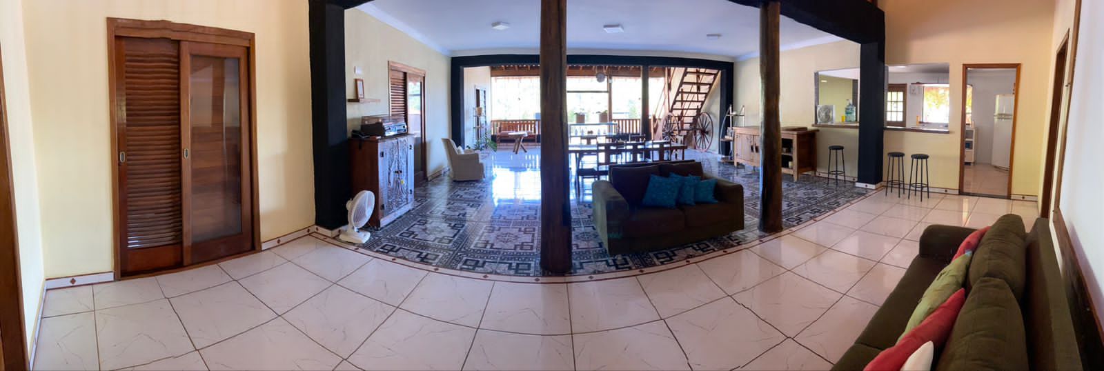 CHÁCARA EM CONDOMÍNIO FECHADO ? ZONA URBANA DE LONDRINA