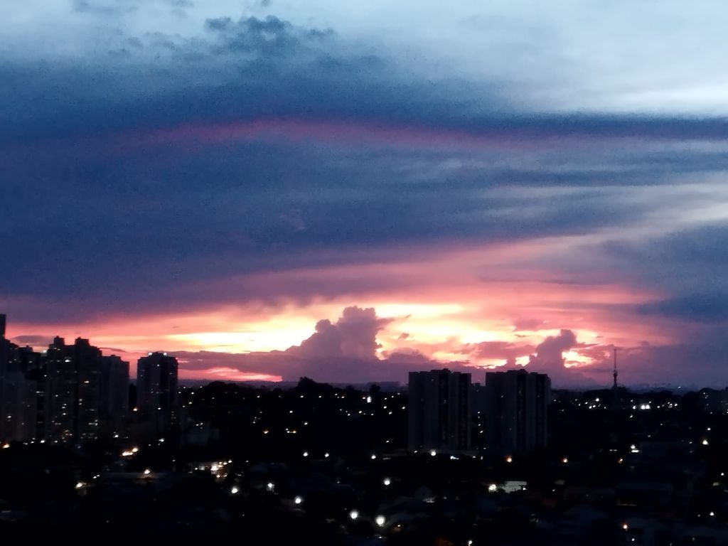 COBERTURA EXCLUSIVA NO RESIDENCIAL SERRA NEGRA ? RUA PARANAGUÁ