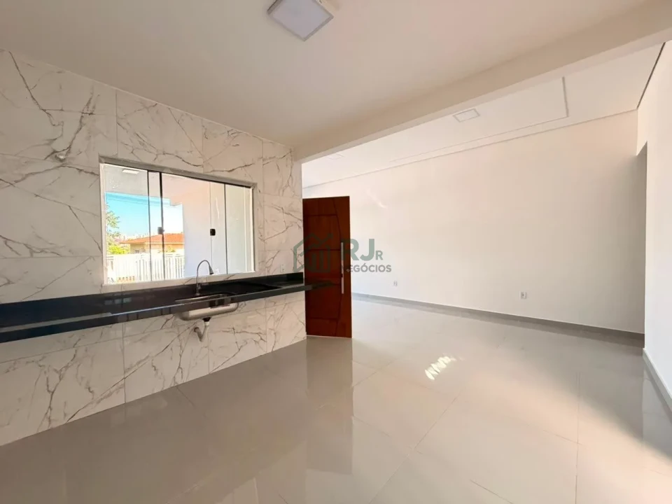 Imagens do imóveis CASA NOVA À VENDA NO JARDIM ALPES