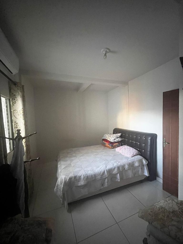 Oportunidade Imperdível! Duas Casas no Mesmo Terreno, Espaço Gourmet e Piscina