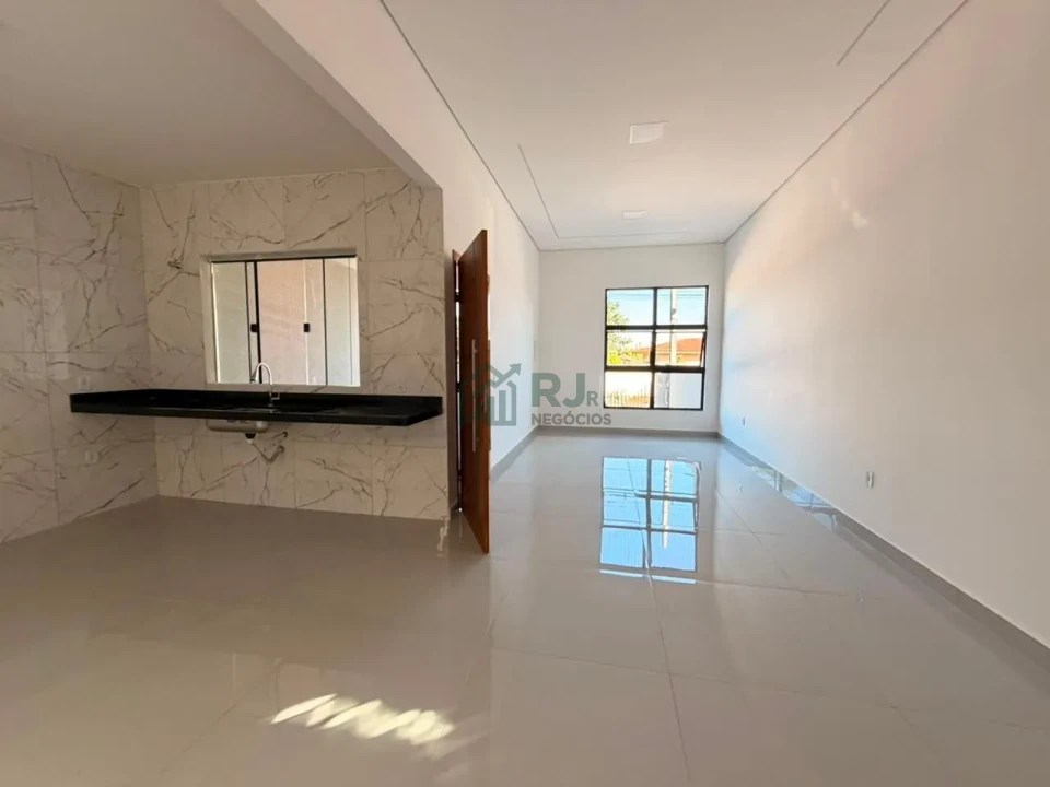 Imagens do imóveis CASA NOVA À VENDA NO JARDIM ALPES