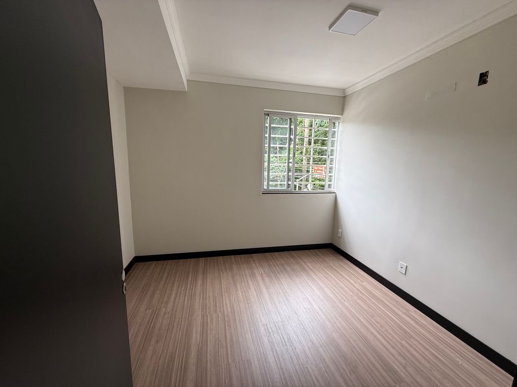 Apartamento à Venda no Centro de Londrina | Em frente ao Bosque