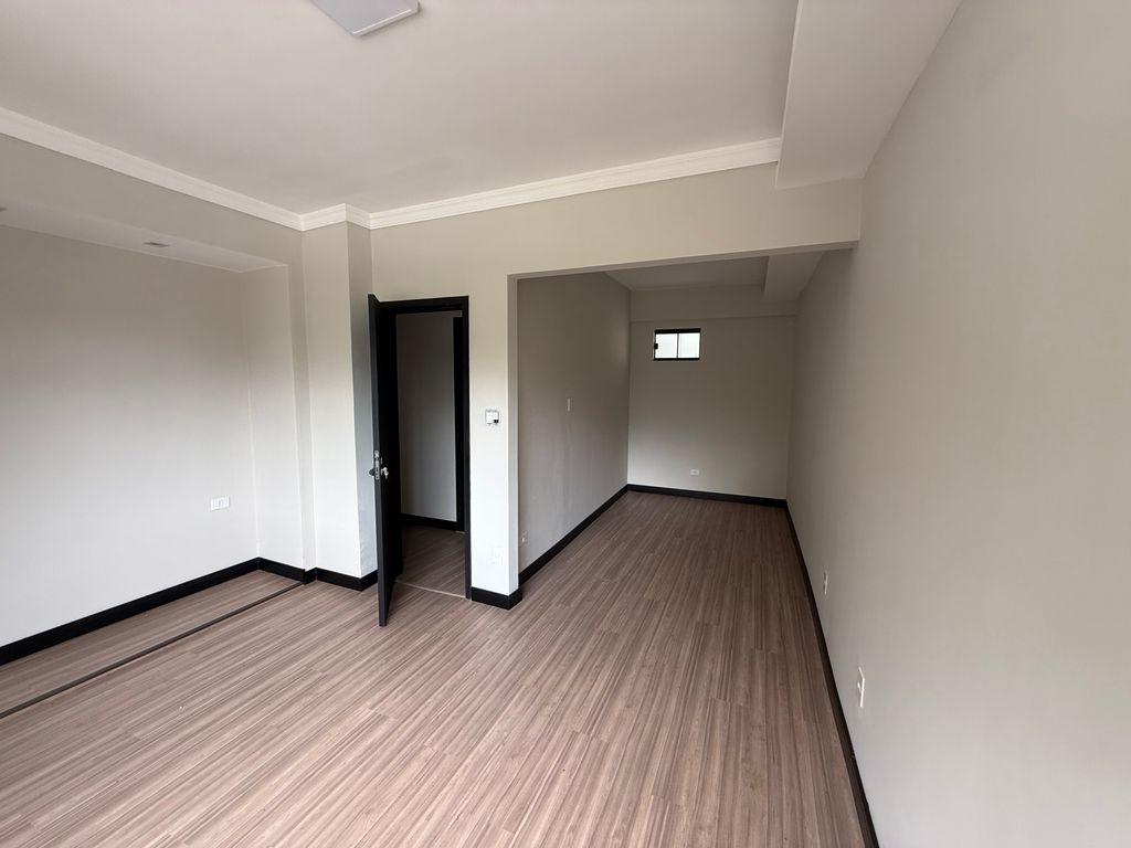 Apartamento à Venda no Centro de Londrina | Em frente ao Bosque