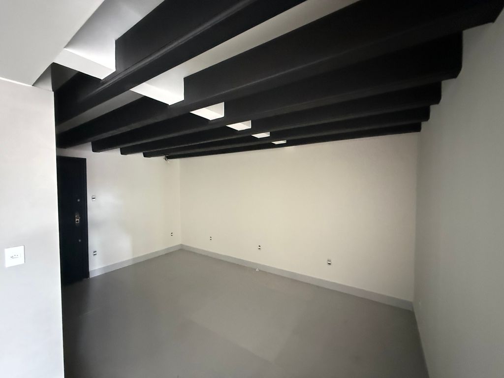 Apartamento à Venda no Centro de Londrina | Em frente ao Bosque