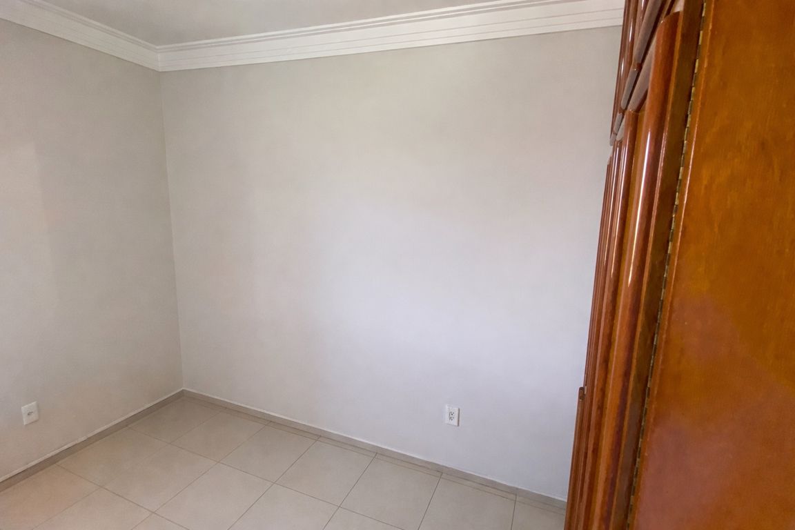 APARTAMENTO À VENDA ? ED. PARATI | BELA VISTA ? LONDRINA/PR