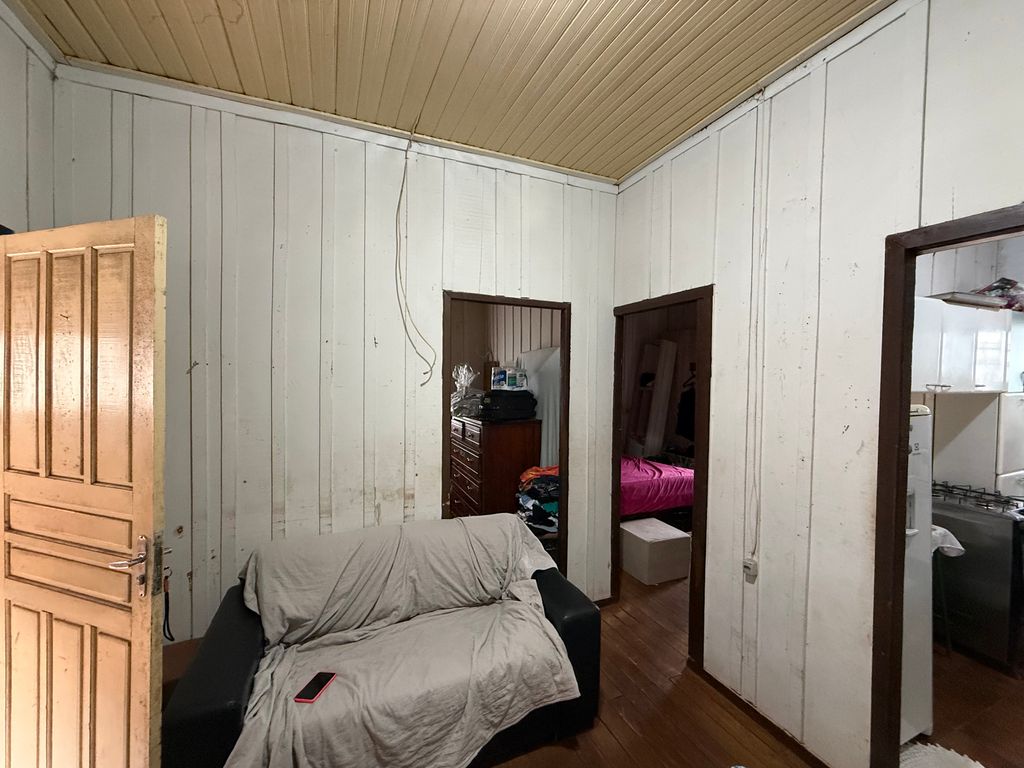 Casa à Venda em Localização Privilegiada ? Exclusividade RJR Negócios | Londrina