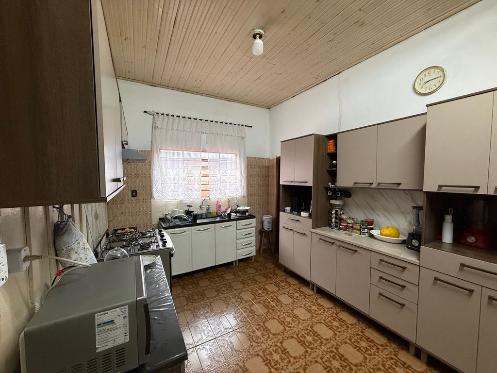 Casa à Venda em Localização Privilegiada ? Exclusividade RJR Negócios | Londrina