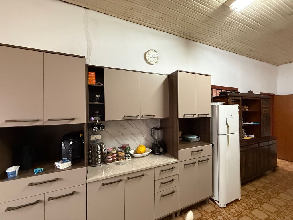 Casa à Venda em Localização Privilegiada ? Exclusividade RJR Negócios | Londrina