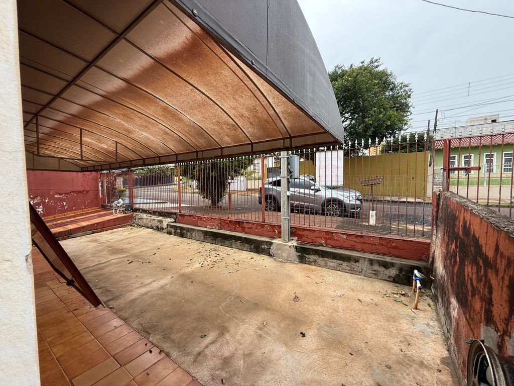 Casa à Venda em Localização Privilegiada ? Exclusividade RJR Negócios | Londrina