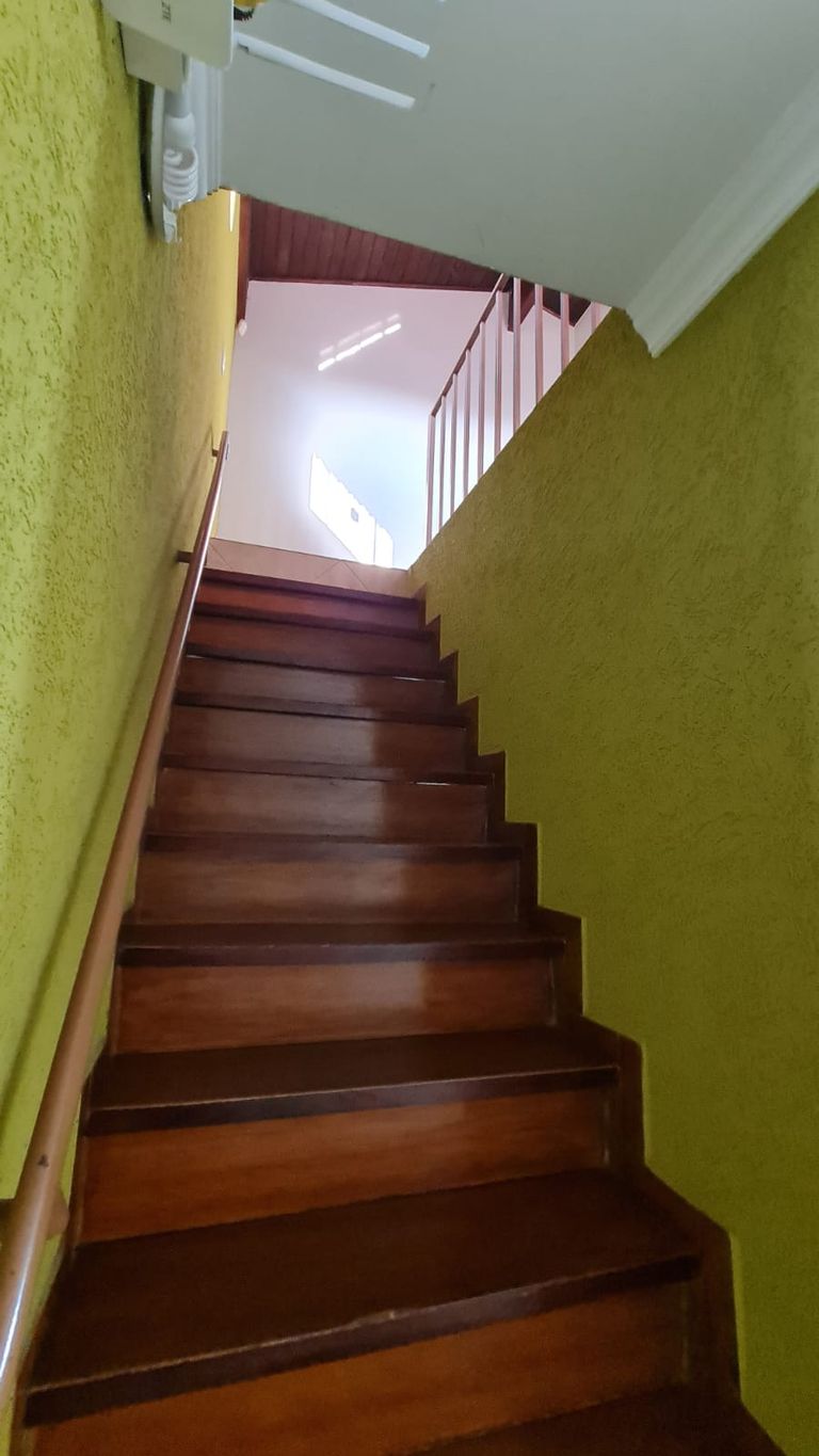 SOBRADO À VENDA ? ZONA NORTE DE LONDRINA | BAIRRO CINCO CONJUNTOS