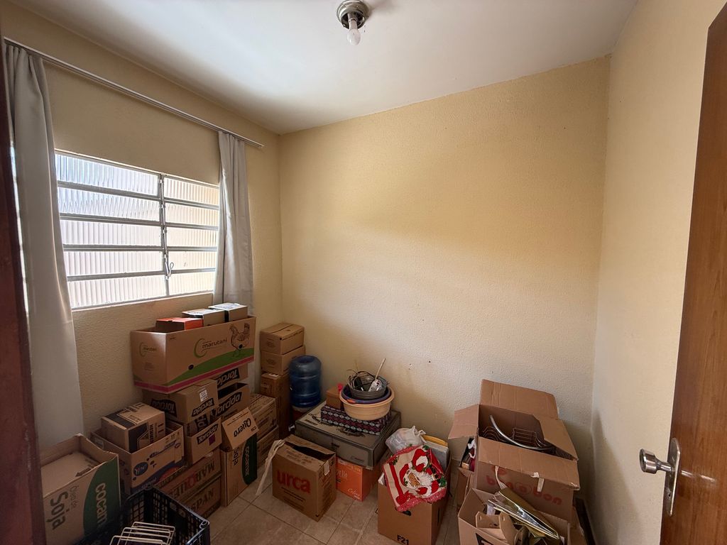 Casa à Venda na Região Central de Londrina | Próxima ao Zerão