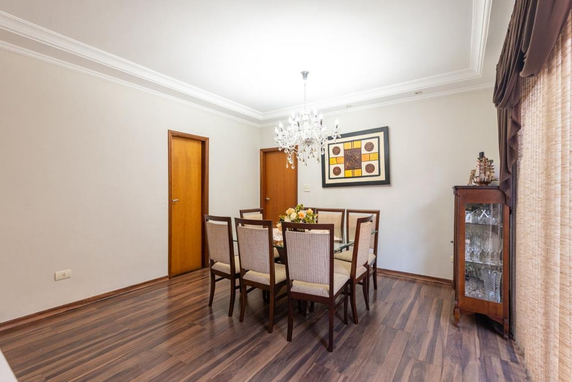 Apartamento Amplo à Venda no Centro de Londrina ? Residencial Ipê