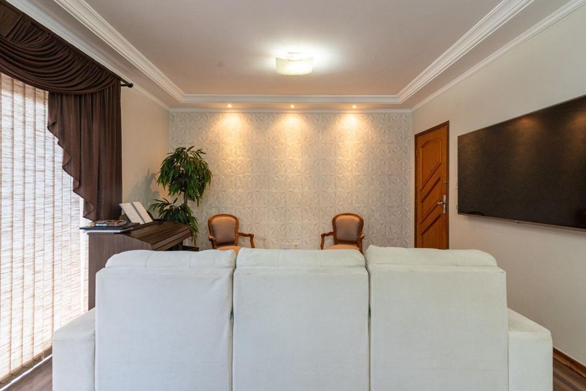 Apartamento Amplo à Venda no Centro de Londrina ? Residencial Ipê