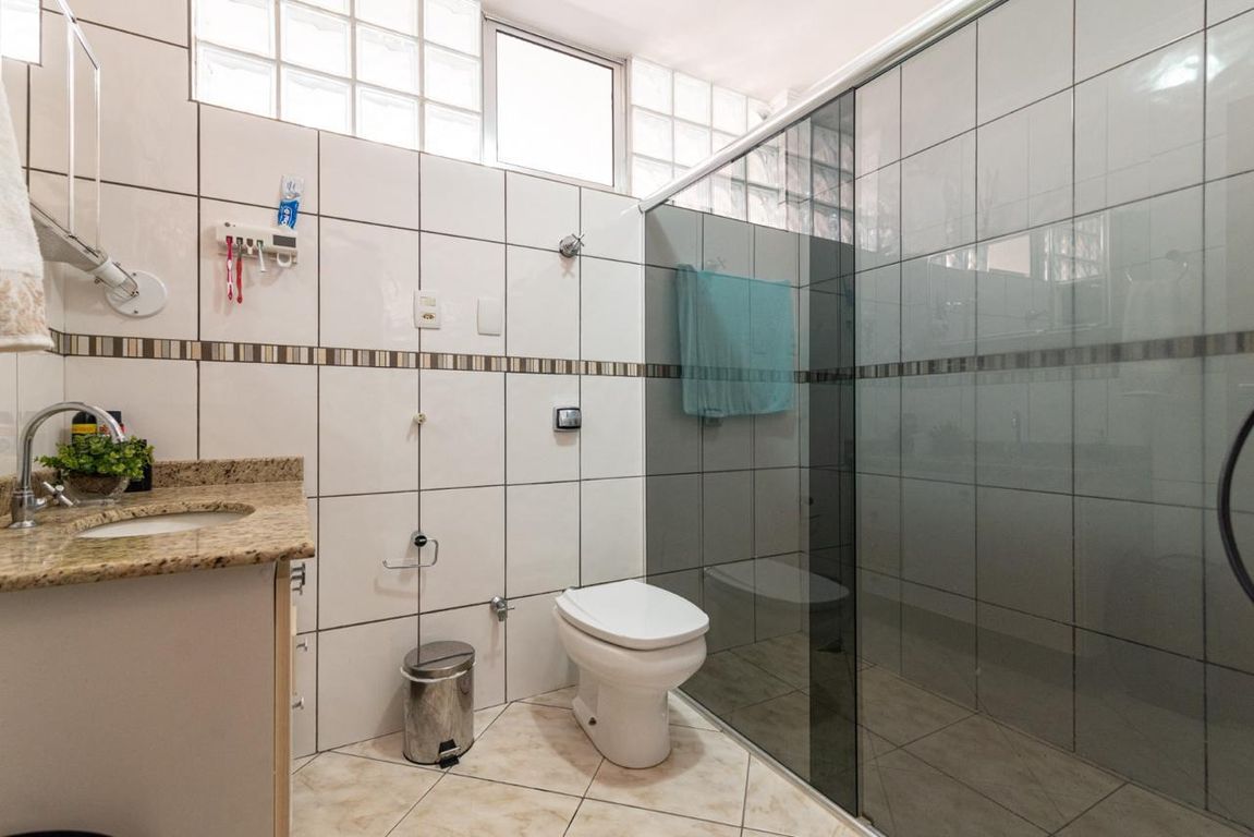 Apartamento Amplo à Venda no Centro de Londrina ? Residencial Ipê