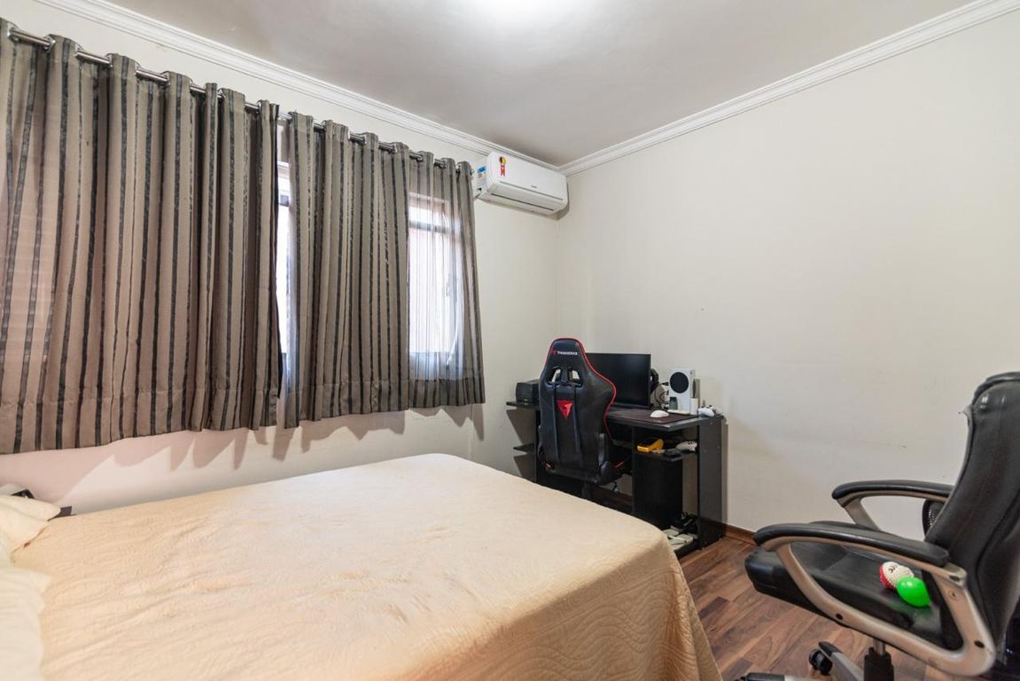 Apartamento Amplo à Venda no Centro de Londrina ? Residencial Ipê