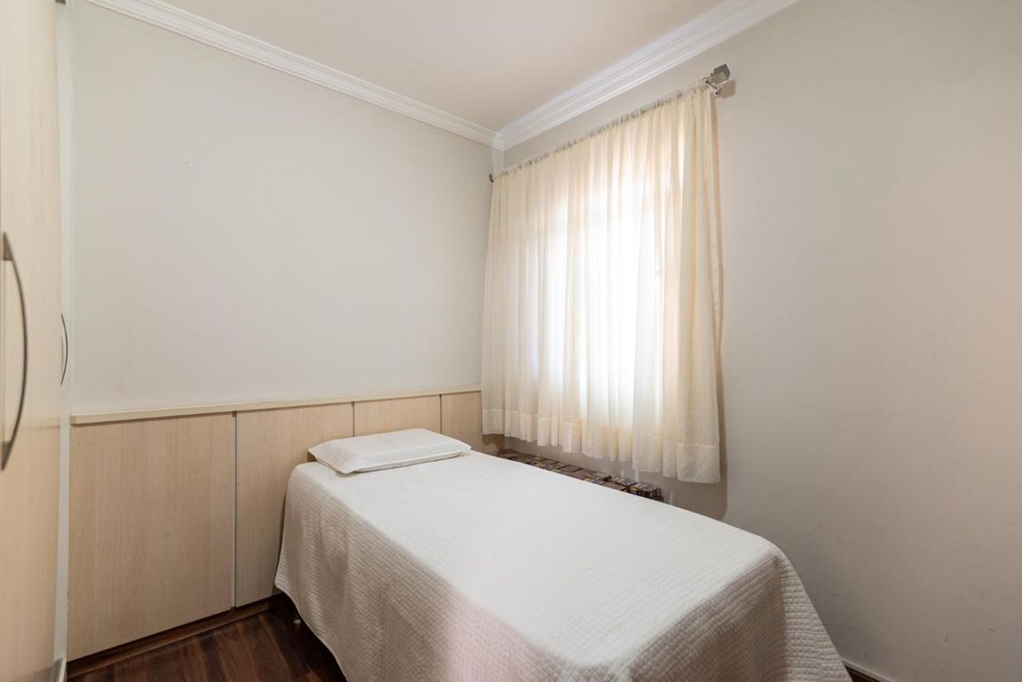 Apartamento Amplo à Venda no Centro de Londrina ? Residencial Ipê