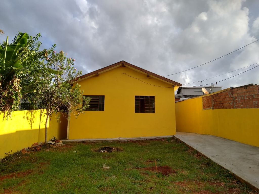 Localização privilegiada, próxima a comércios, escolas e serviços da região.