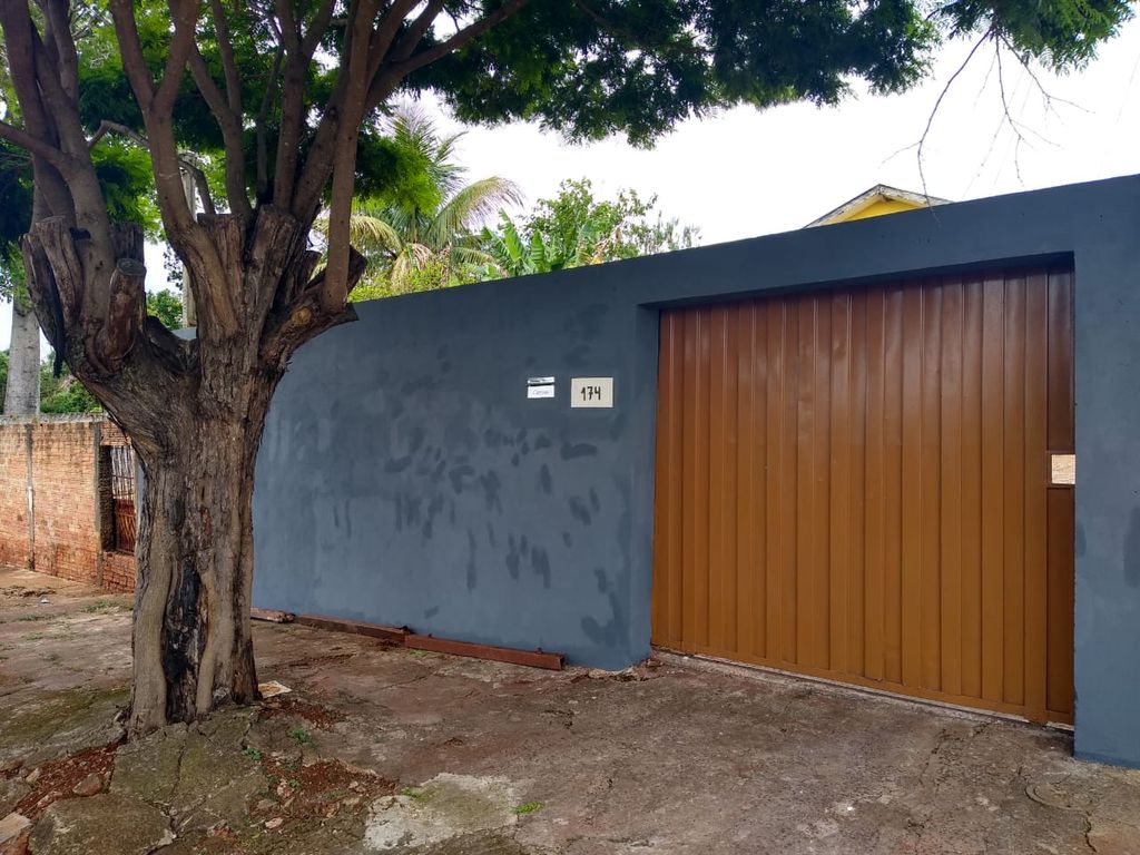 Localização privilegiada, próxima a comércios, escolas e serviços da região.