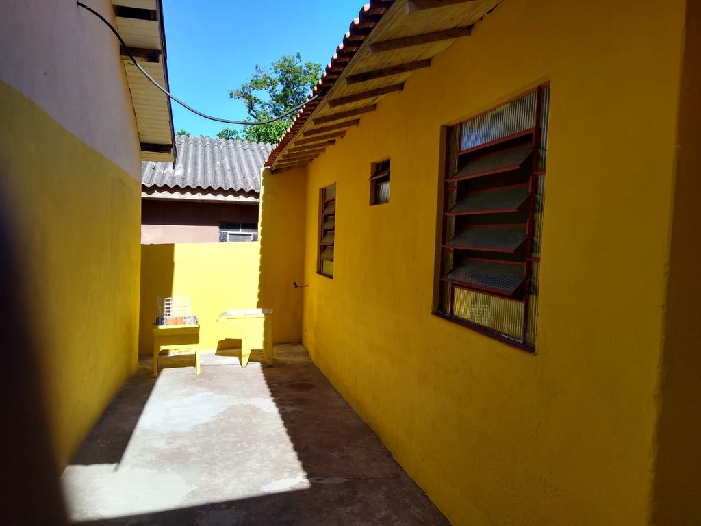 Localização privilegiada, próxima a comércios, escolas e serviços da região.