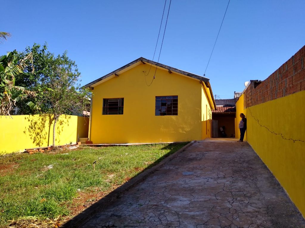 Localização privilegiada, próxima a comércios, escolas e serviços da região.