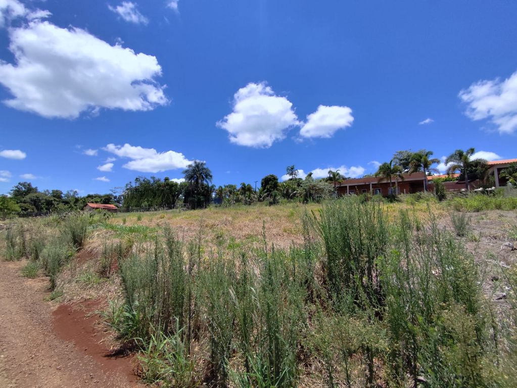 CHÁCARA À VENDA ? RECANTO AKIKINOISMORA