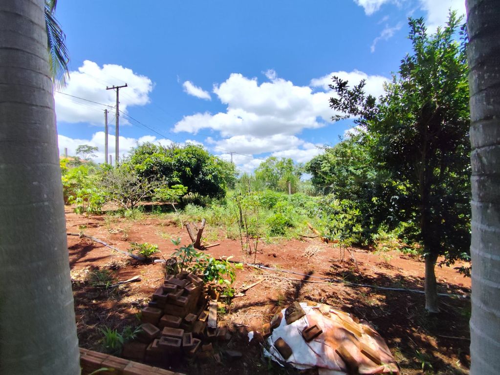 CHÁCARA À VENDA ? RECANTO AKIKINOISMORA