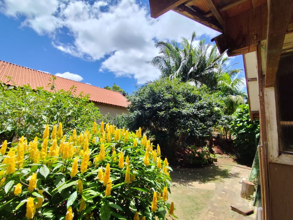 CHÁCARA À VENDA ? RECANTO AKIKINOISMORA