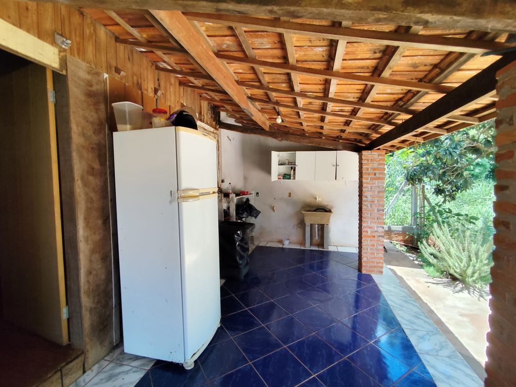 CHÁCARA À VENDA ? RECANTO AKIKINOISMORA