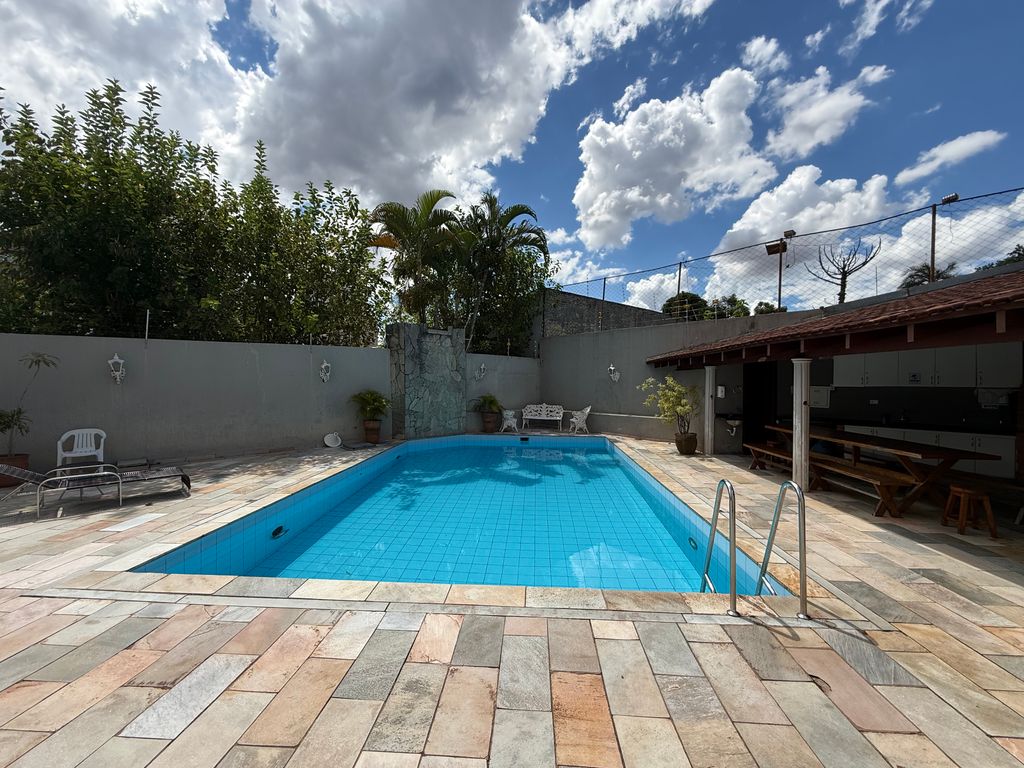 Apartamento à Venda ? Edifício Tom Jobim | Centro de Londrina