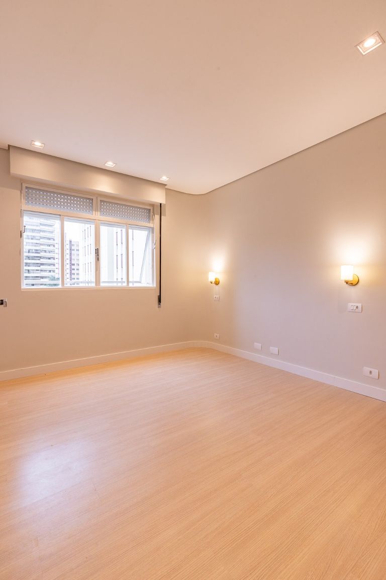 ?? APARTAMENTO À VENDA ? REGIÃO CENTRAL | LONDRINA ? PR